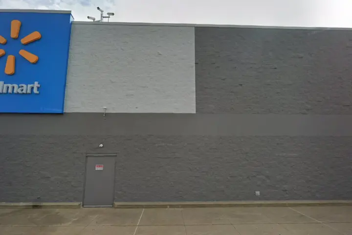 Walmart Supercenter - 1 Massillon Marketplace Dr SW (Boost Mobile)