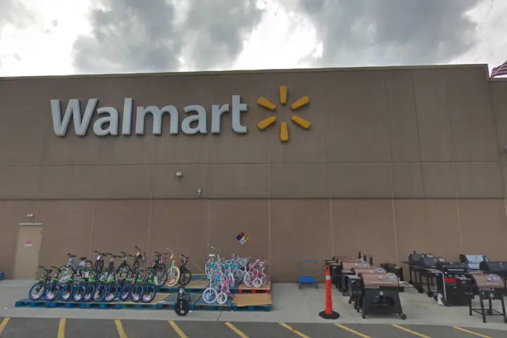 Walmart Supercenter - 1 Teterboro Landing Dr (Boost Mobile)