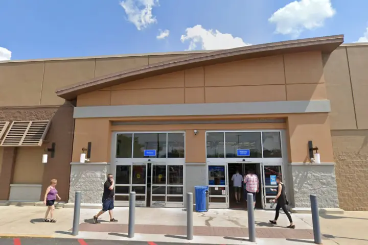 Walmart Supercenter - 100 E Street Rd (Boost Mobile)