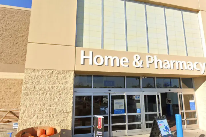 Walmart Supercenter - 100 N Londonderry Square (Boost Mobile)