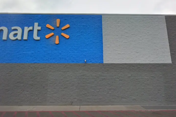 Walmart Supercenter - 100 W White Park Dr (Boost Mobile)