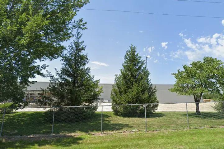 Walmart Supercenter - 1003 W Newton St (Boost Mobile)