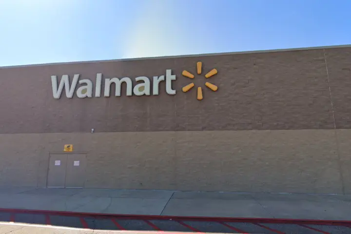 Walmart Supercenter - 1010 MS-12 (Boost Mobile)