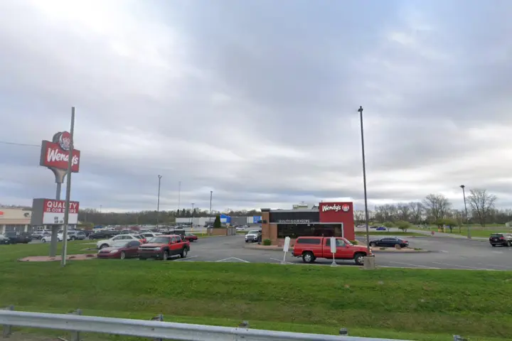 Walmart Supercenter - 1088 W Broadway St (Boost Mobile)