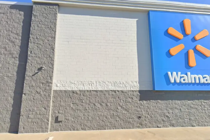 Walmart Supercenter - 1100 S Dupree St (Boost Mobile)