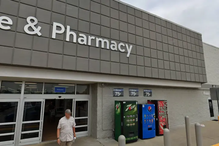 Walmart Supercenter - 1112 Nashville Pike (Boost Mobile)
