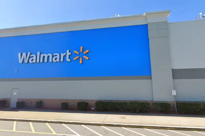 Walmart Supercenter - 1149 Nimmo Pkwy (Boost Mobile)