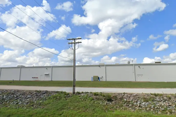 Walmart Supercenter - 1155 US-65 (Boost Mobile)