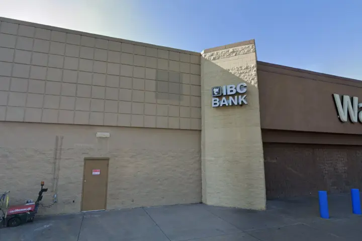 Walmart Supercenter - 1200 E Jackson Ave (Boost Mobile)