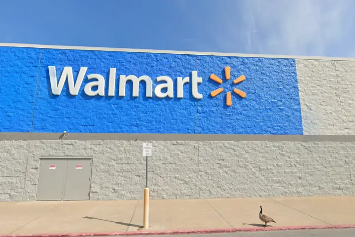Walmart Supercenter - 12101 E 96th St N (Boost Mobile)