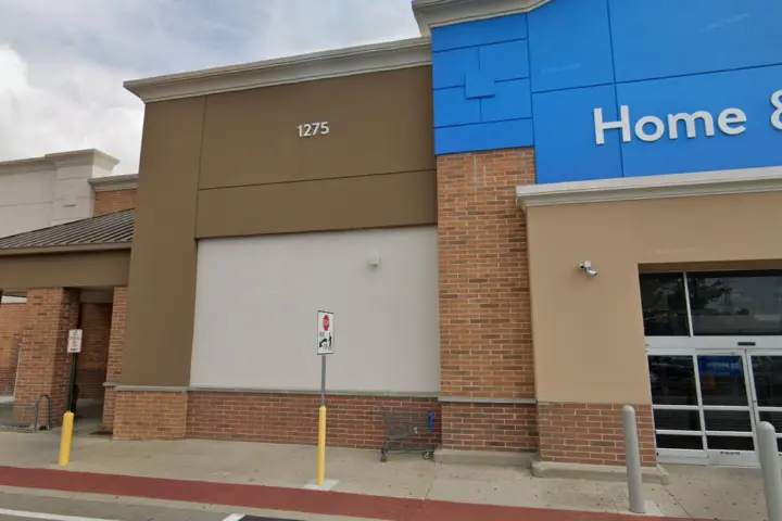 Walmart Supercenter - 1275 E 2nd St (Boost Mobile)