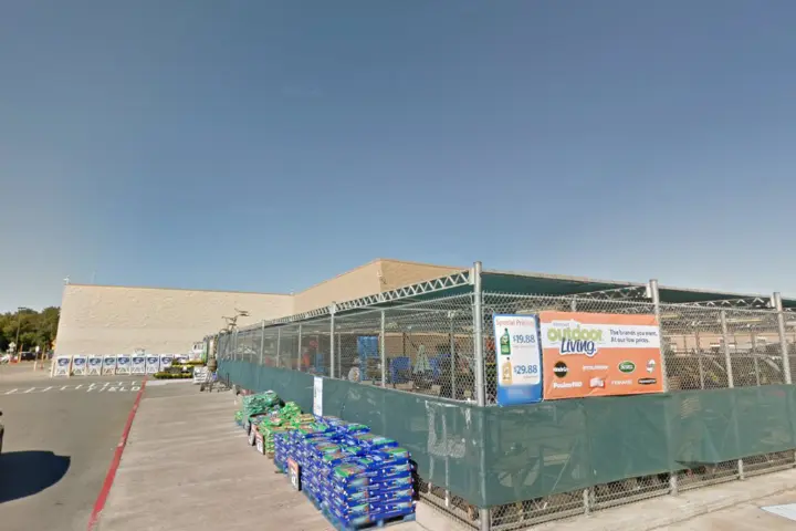 Walmart Supercenter - 135 NE Loop 564 (Boost Mobile)