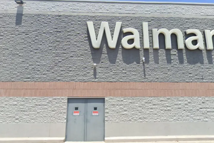 Walmart Supercenter - 1380 W Elliot Rd (Boost Mobile)