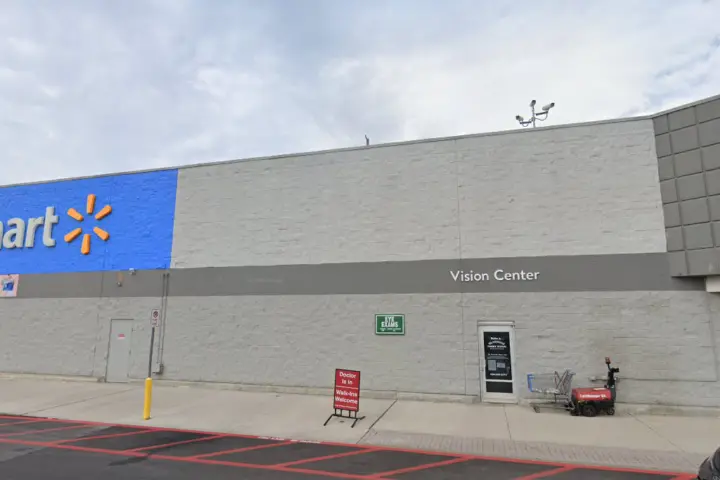 Walmart Supercenter - 141 I-45 (Boost Mobile)