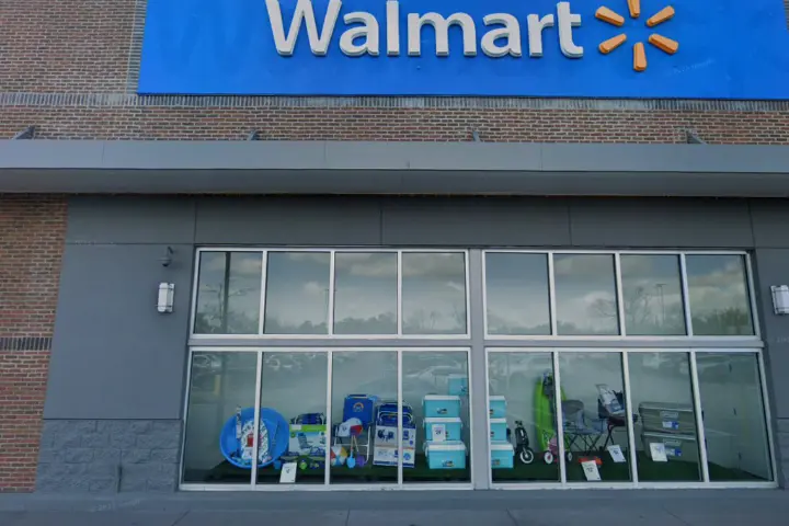 Walmart Supercenter - 1481 US-17 (Boost Mobile)