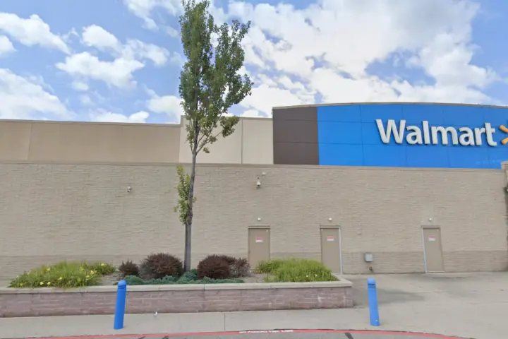 Walmart Supercenter - 14900 Dix Toledo Rd (Boost Mobile)