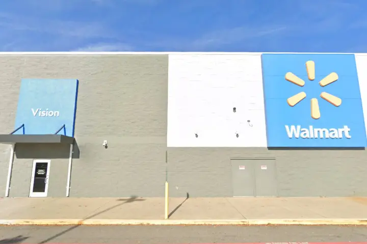 Walmart Supercenter - 1511 Benvenue Rd (Boost Mobile)
