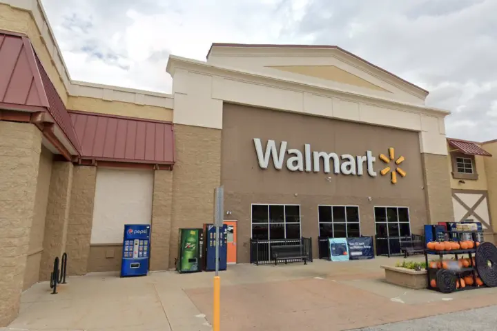Walmart Supercenter - 1520 S Main St (Boost Mobile)