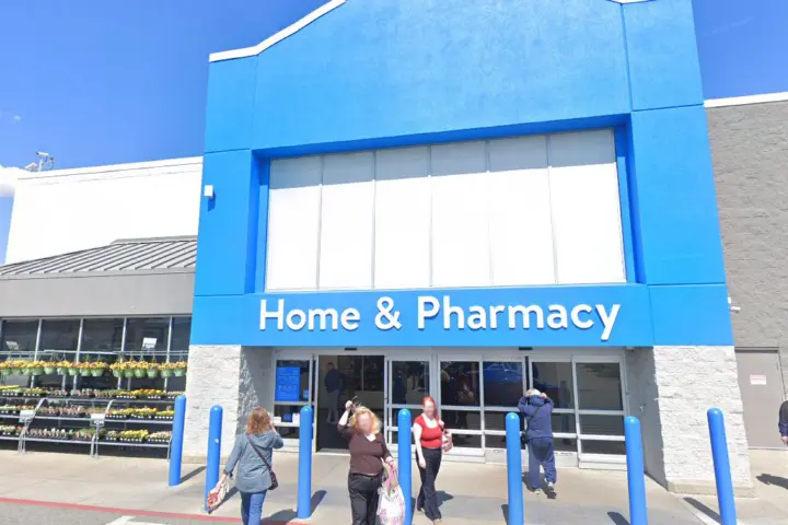 Walmart Supercenter - 15727 E Broadway Ave (Boost Mobile)