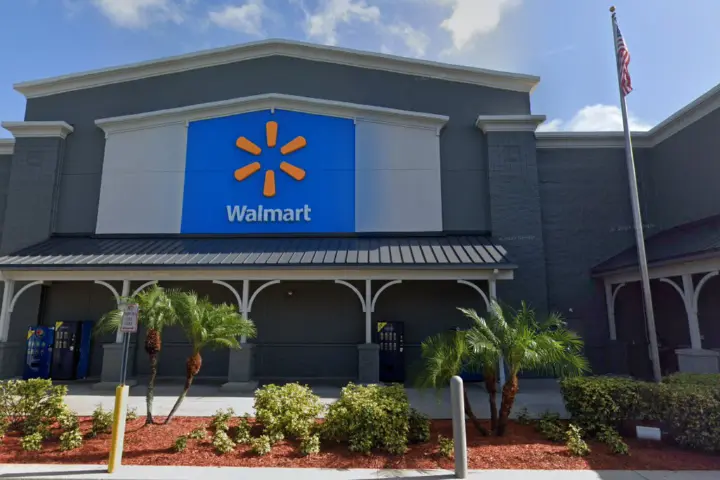 Walmart Supercenter - 1575 Land O' Lakes Blvd (Boost Mobile)