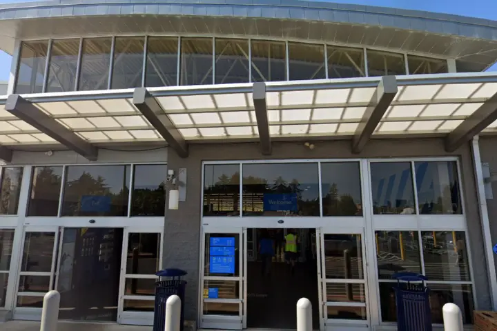Walmart Supercenter - 160 NW 25th St (Boost Mobile)