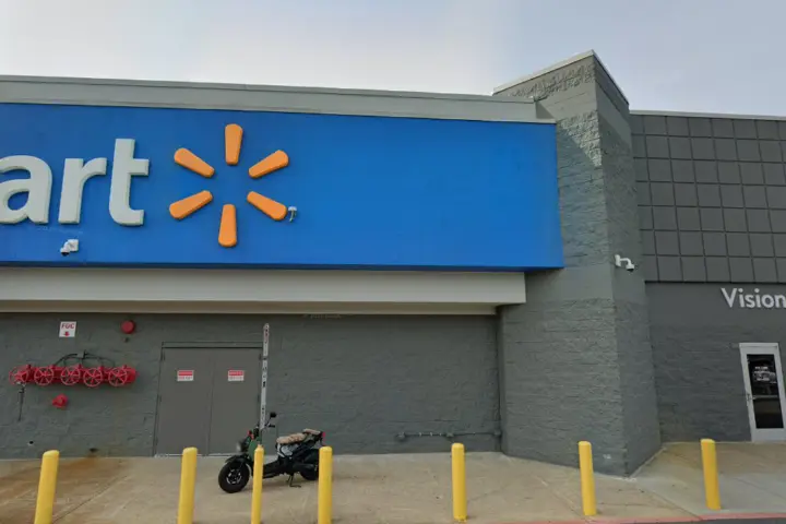Walmart Supercenter - 1601 Albert Pike Rd (Boost Mobile)