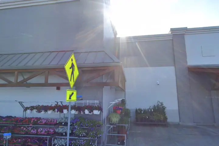 Walmart Supercenter - 16502 Meridian E (Boost Mobile)