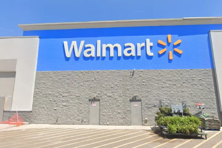 Walmart Supercenter - 1705 Expressway 83 (Boost Mobile)