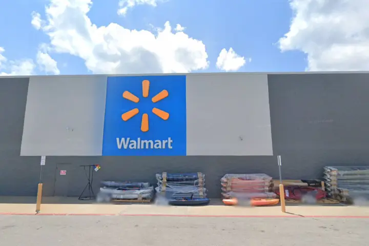 Walmart Supercenter - 1712 E Ohio St (Boost Mobile)