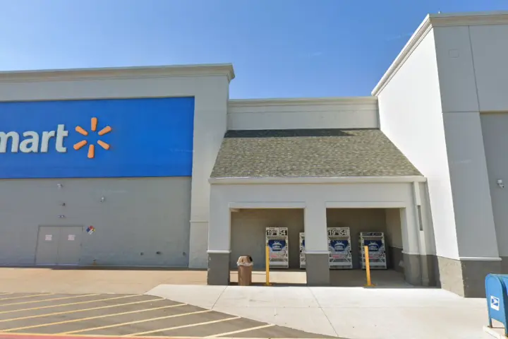 Walmart Supercenter - 1800 Progressive Pkwy (Boost Mobile)