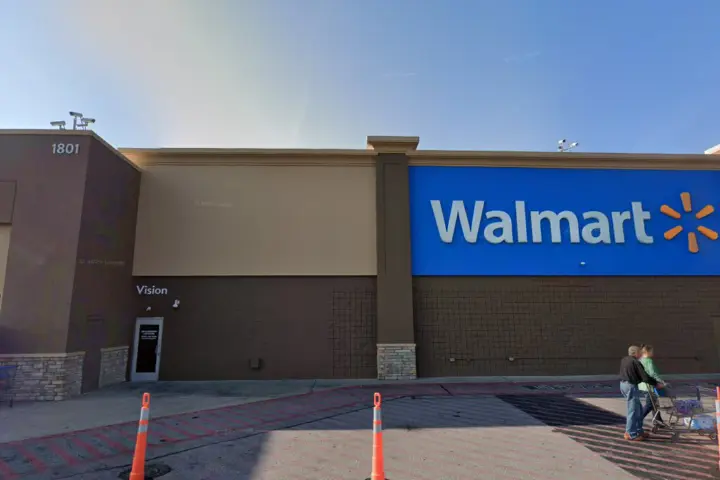 Walmart Supercenter - 1801 US-421 (Boost Mobile)