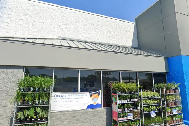 Walmart Supercenter - 1900 S Jefferson St (Boost Mobile)