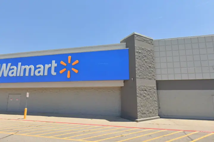 Walmart Supercenter - 1905 E 17th Ave (Boost Mobile)