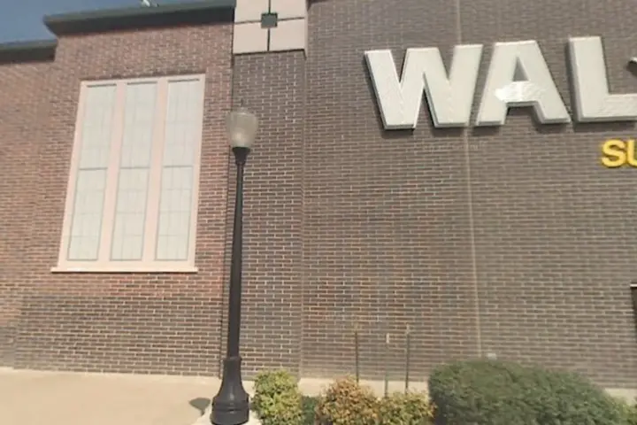 Walmart Supercenter - 19301 Cantrell Rd (Boost Mobile)
