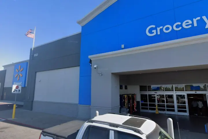 Walmart Supercenter - 1932 Rees St (Boost Mobile)