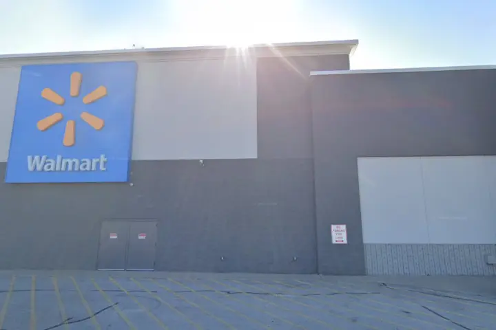 Walmart Supercenter - 1950 Havemann Rd (Boost Mobile)