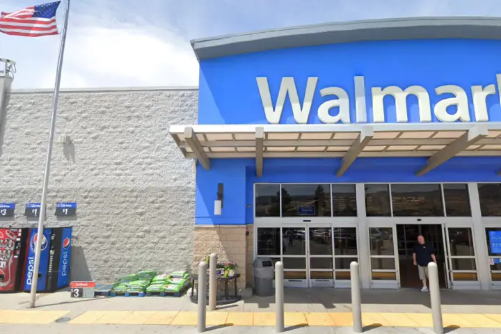 Walmart Supercenter - 2000 N Wenatchee Ave (Boost Mobile)