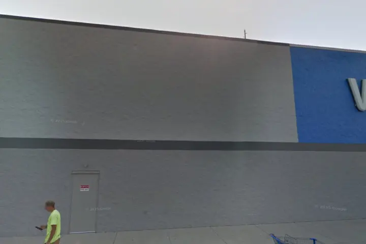 Walmart Supercenter - 2100 12th Ave Rd (Boost Mobile)