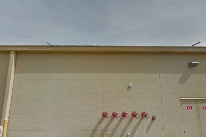 Walmart Supercenter - 220 OK-97 (Boost Mobile)