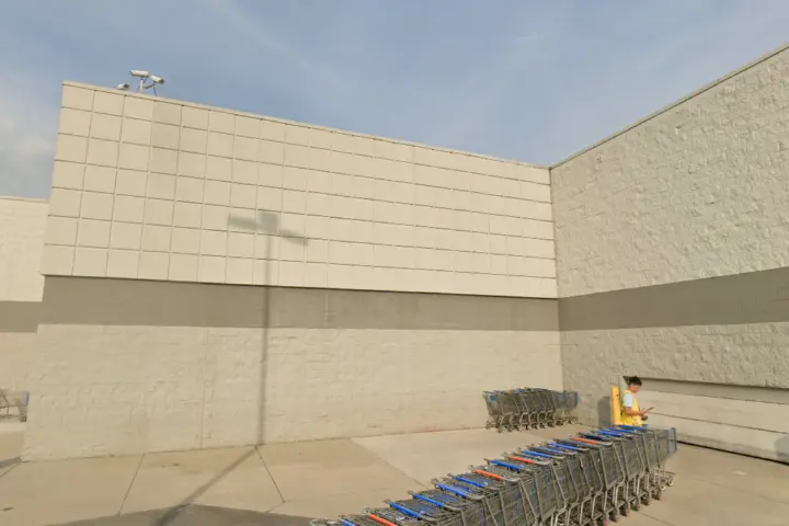 Walmart Supercenter - 23561 US-59 (Boost Mobile)