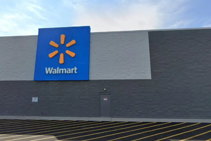 Walmart Supercenter - 2400 Harding Hwy (Boost Mobile)
