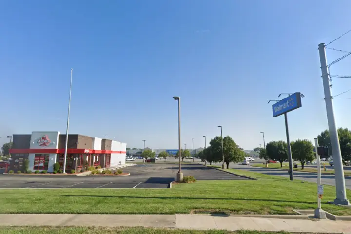 Walmart Supercenter - 2460 E Wabash St (Boost Mobile)