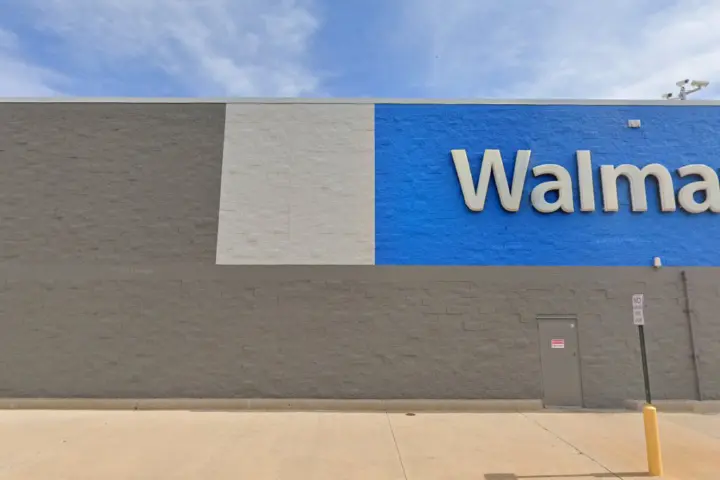 Walmart Supercenter - 2500 N Main St (Boost Mobile)