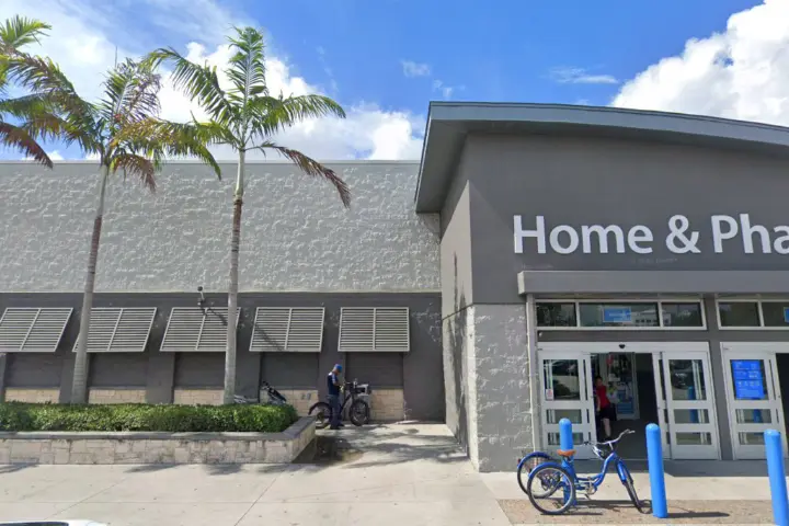Walmart Supercenter - 2500 W Broward Blvd (Boost Mobile)