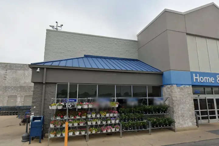 Walmart Supercenter - 2501 Walton Blvd (Boost Mobile)