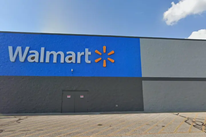Walmart Supercenter - 2505 N Oak Dr (Boost Mobile)