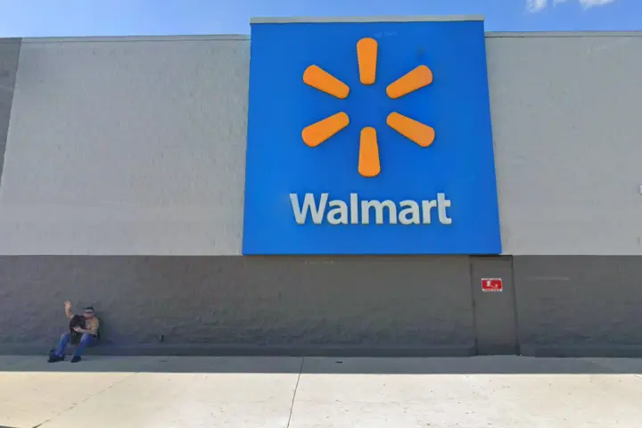 Walmart Supercenter - 2523 Lee Blvd (Boost Mobile)