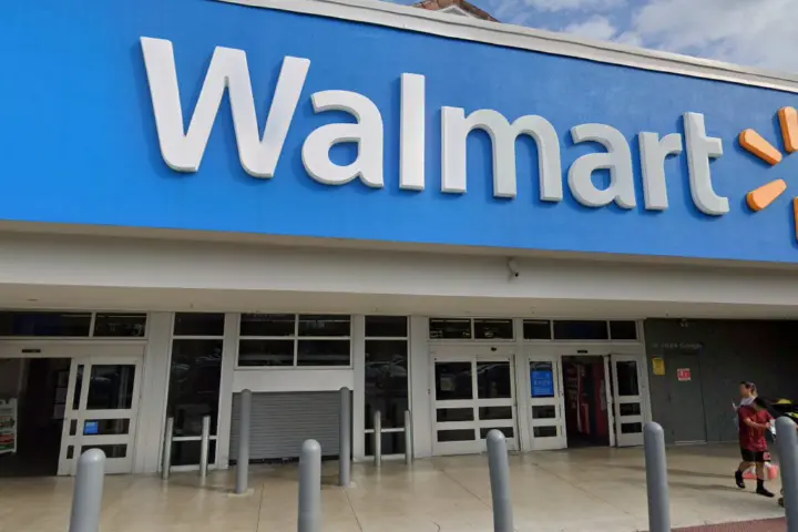 Walmart Supercenter - 2551 E Hallandale Beach Blvd (Boost Mobile)