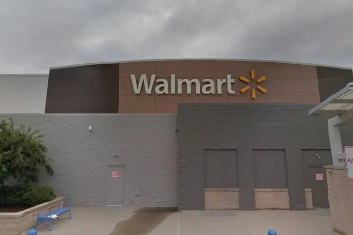 Walmart Supercenter - 262 Cordele Rd (Boost Mobile)
