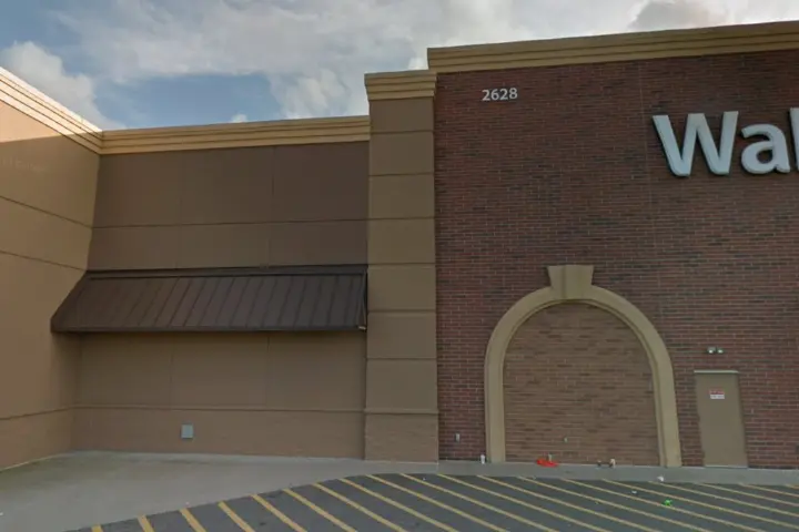 Walmart Supercenter - 2628 S Main St (Boost Mobile)